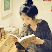 女生看书头像_唯美安静女生读书头像图片_喜欢这氛围书香