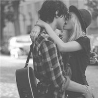 两人一张的黑白情侣头像