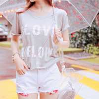 打伞的女孩微信头像_唯美雨中打伞的漂亮女孩微信头像图片