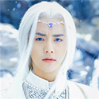 白发男生头像图片大全_帅气的男生白发头像图片