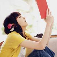 女生看书头像_唯美安静女生读书头像图片_喜欢这氛围书香