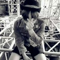 男生头像图片帅气黑白 有种冷酷的感动