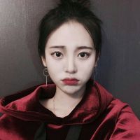 微信头像女生红唇高冷 红唇显高冷妩媚诱惑