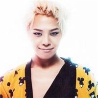 白发男生头像图片大全_帅气的男生白发头像图片