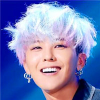 白发男生头像图片大全_帅气的男生白发头像图片