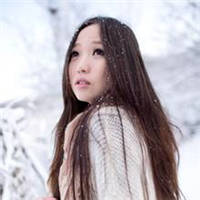 女生头像雪花 冰地雪地唯美女生意境图片头像