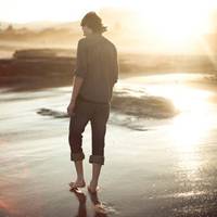 不腻好看的帅气男生背影头像图片