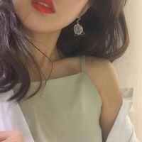 微信头像女生红唇高冷 红唇显高冷妩媚诱惑