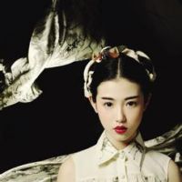 微信头像女生红唇高冷 红唇显高冷妩媚诱惑