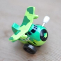 各种各样的玩具小飞机头像图片
