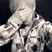 微信头像男生捂脸_帅气的捂脸男生图片头像