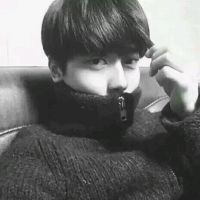 男生头像图片帅气黑白 有种冷酷的感动