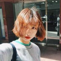 女生酷拽短发头像 短发女孩远离那烦恼和忧愁