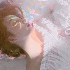 2018头像女生最新图片