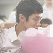 2018新年情侣温暖微信头像