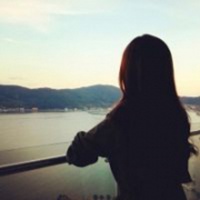 海边背影头像女生唯美 海边背影女生美如画