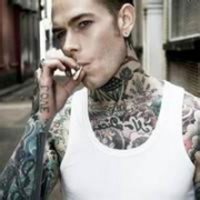 欧美男生头像纹身_带纹身的霸气欧美风格男生头