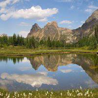 微信搞笑图片山水有相逢