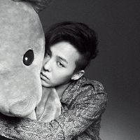 权志龙带字搞笑图片