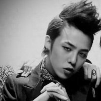 权志龙带字搞笑图片