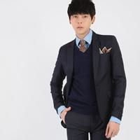 正装西服男头像