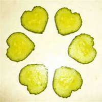 吃水果女生头像好看