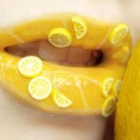 大班美术水果头像教案