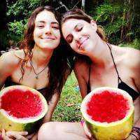 头像水果简约草莓