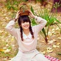 逗比头像小白人抱水果