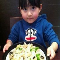 微信小正太带墨镜头像