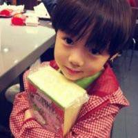 黑白动漫超萌正太头像