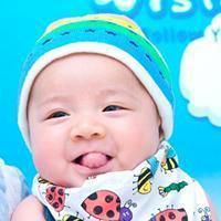 韩国呆萌小正太头像