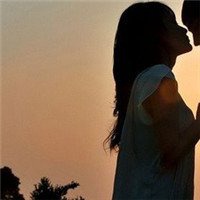 成熟稳重风景头像男