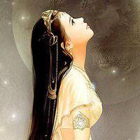 风景下微笑美女头像