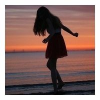 微信头像黑色风景画