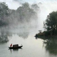 女生头像头发随风景大海下载