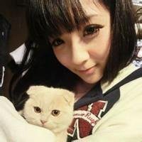 卡通人物男抱猫头像图片大全