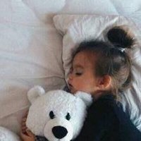 动漫抱黑猫头像