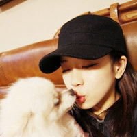 男躺着抱猫头像唯美