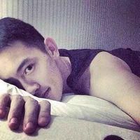 动漫女孩抱猫头像粉色