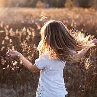 微信头像唯美小萝莉