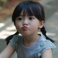 微信头像清新小萝莉