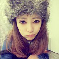 满脸雀斑萝莉做头像