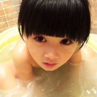 微信可爱萝莉有字头像