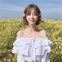 穿白衬衫萝莉头像高清