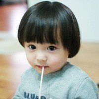 小萝莉舌头伸出来头像