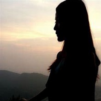 无刘海短发萝莉头像