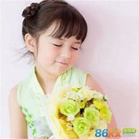 最萌混血小萝莉头像