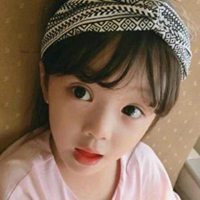 短发可爱小萝莉头像