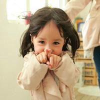 满脸雀斑萝莉做头像